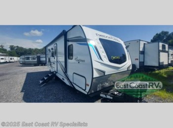New 2023 Coachmen Freedom Express Ultra Lite 252RBS available in Bedford, Pennsylvania