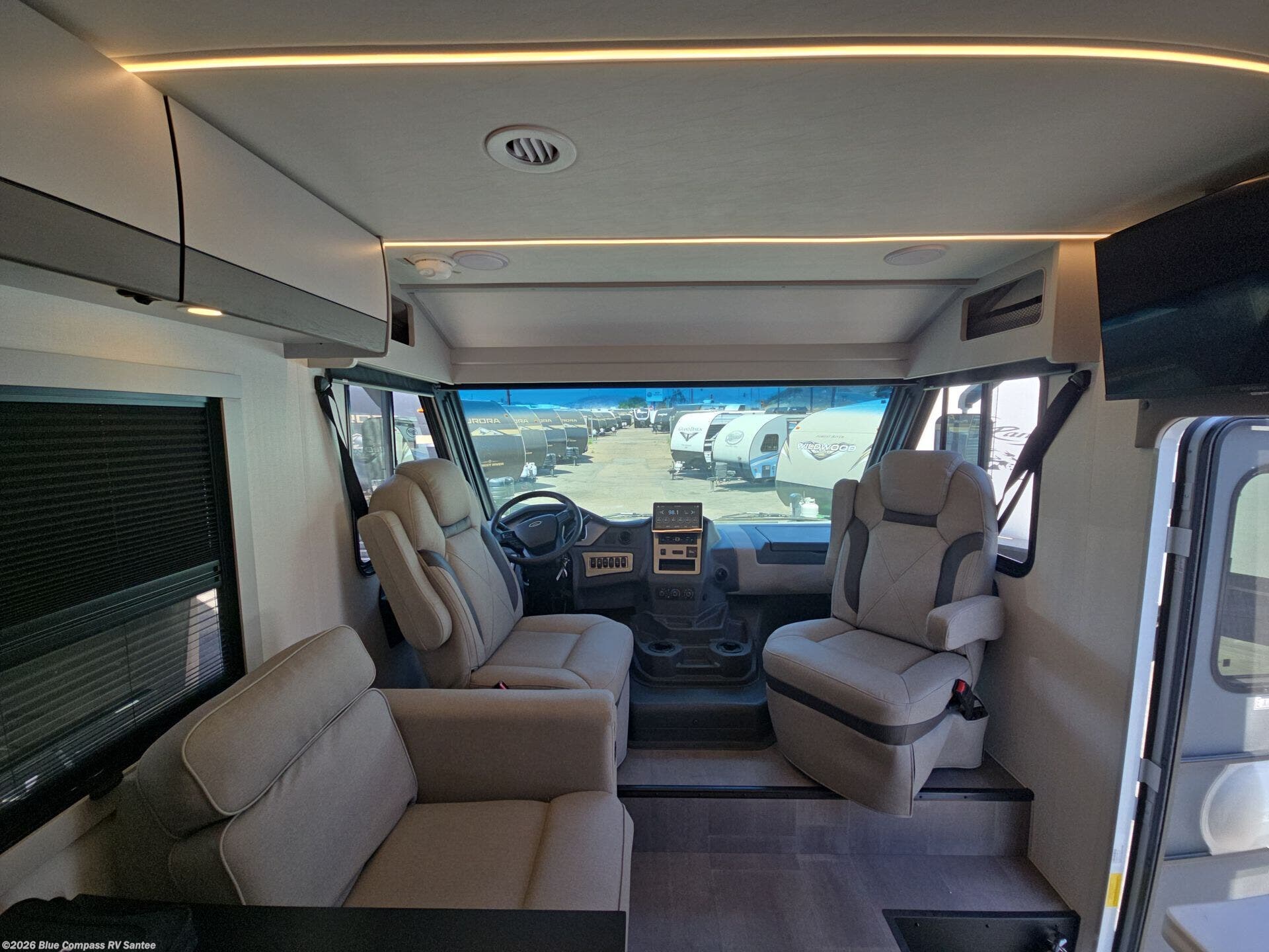 New 2026 Coachmen Euro 25LE available in Santee, California