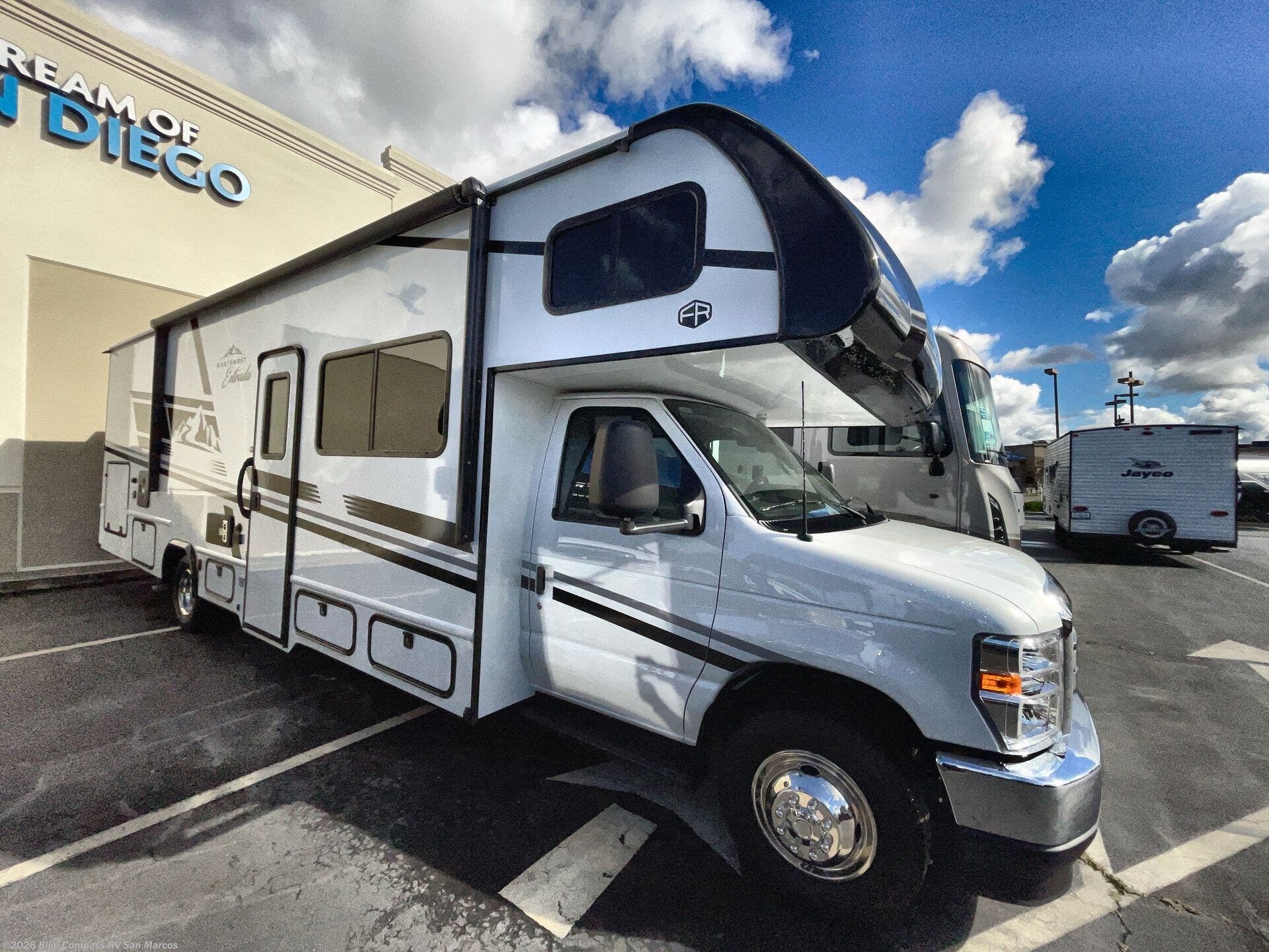 New 2026 East to West Entrada 3100FB available in San Marcos, California