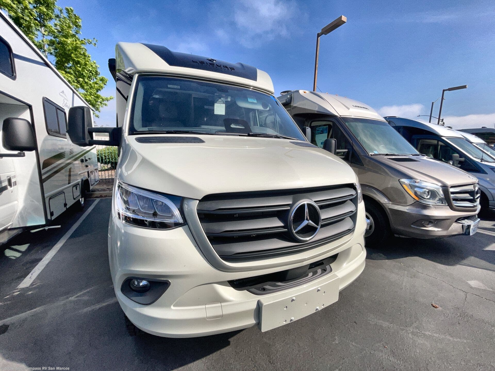 New 2026 Leisure Travel Unity U24TB available in San Marcos, California