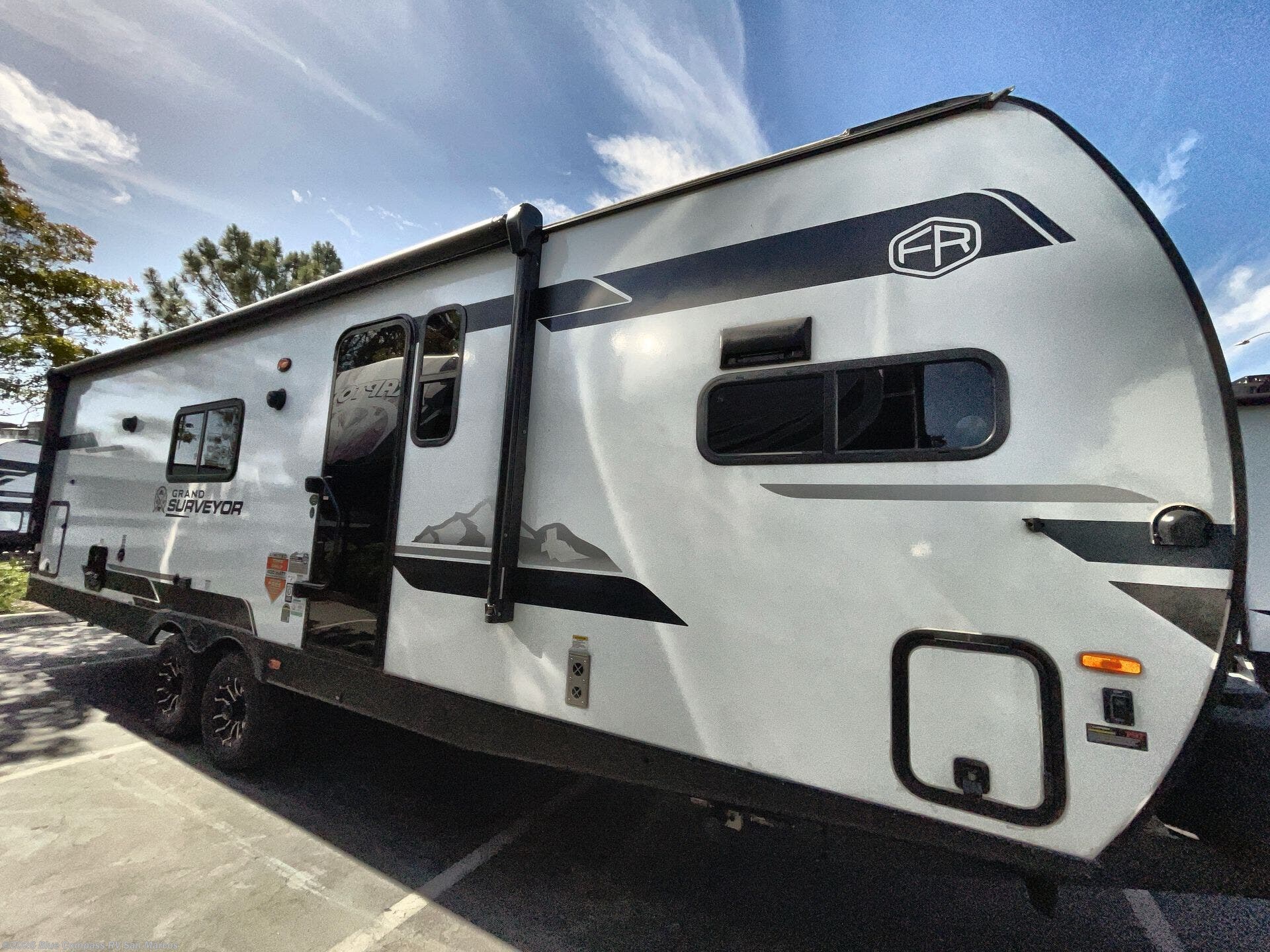 Used 2025 Forest River Surveyor 268FKBS available in San Marcos, California