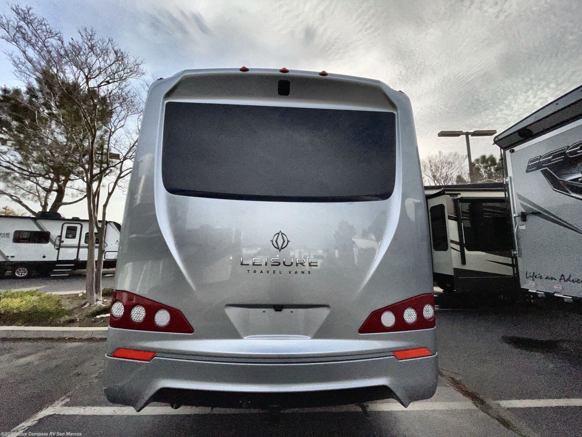 New 2026 Leisure Travel Unity U24MBL available in San Marcos, California