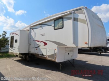 Used 2011 Nu-Wa Hitchhiker Discover America 300 FK available in Moore, Oklahoma