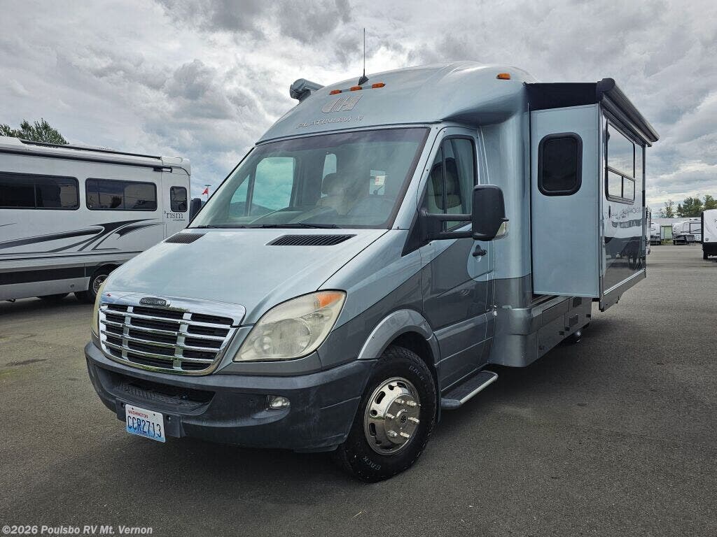 Used 2010 Coach House Platinum Platinum available in Mount Vernon, Washington