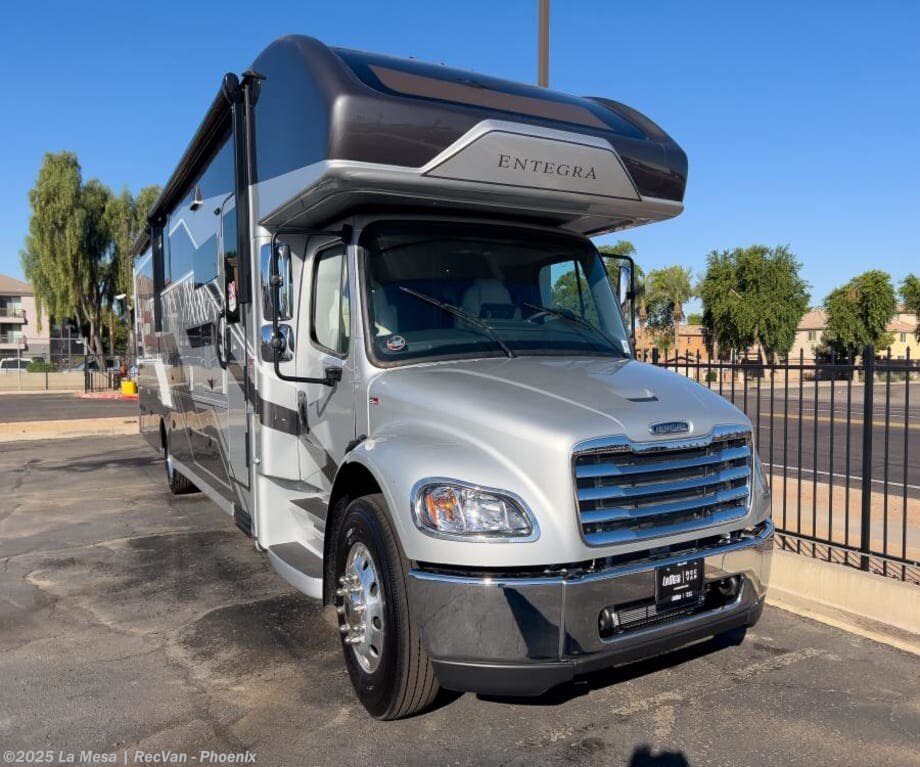 New 2026 Entegra Coach Accolade 37K available in Phoenix, Arizona
