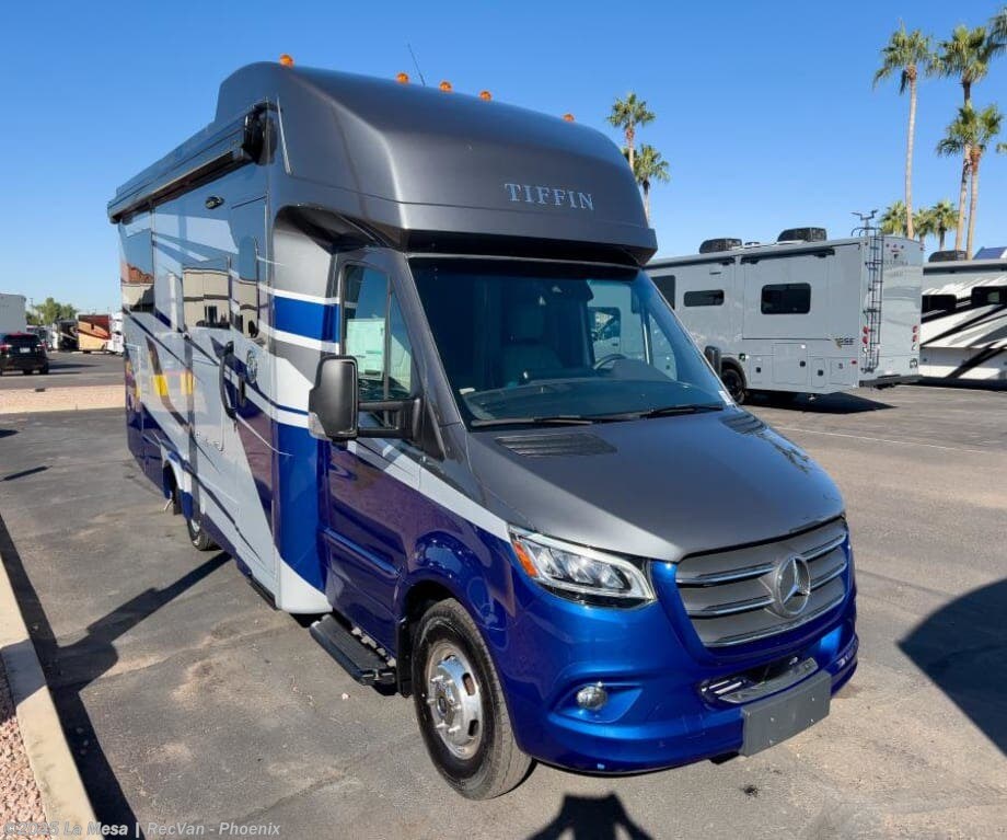 New 2026 Tiffin Wayfarer 25XLW available in Phoenix, Arizona