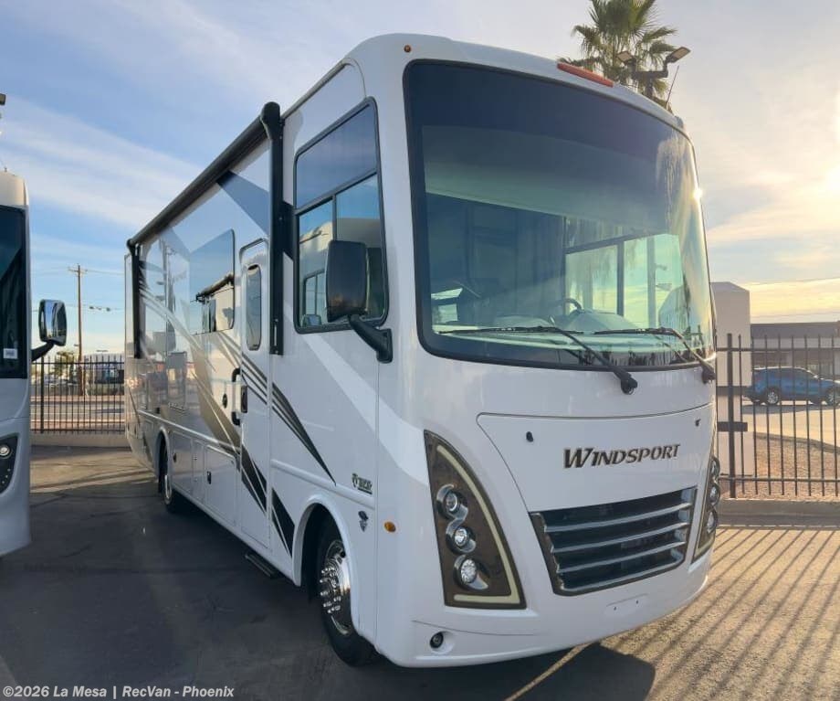 Used 2024 Thor Motor Coach Windsport 29M available in Phoenix, Arizona