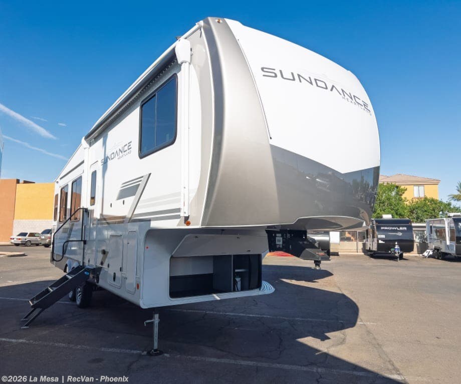 New 2026 Heartland Sundance 29RLCS available in Phoenix, Arizona