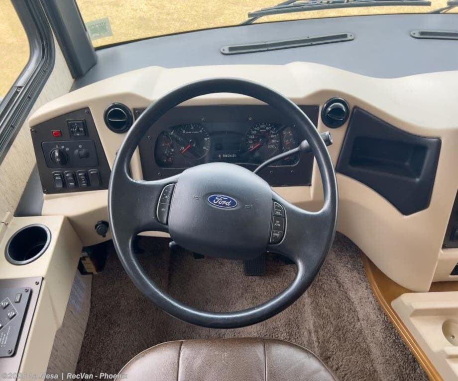 Used 2018 Newmar Bay Star 3307 available in Phoenix, Arizona