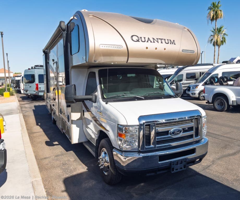 Used 2017 Thor Motor Coach Quantum WS31 available in Phoenix, Arizona