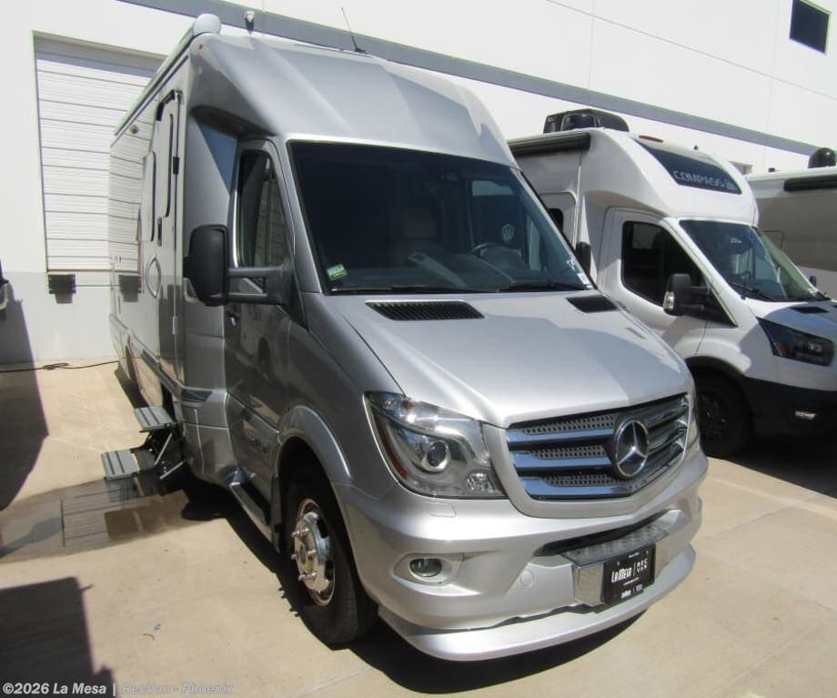 Used 2019 Airstream Atlas TOMMY BAHAMA MURPHY SUITE-TB available in Phoenix, Arizona