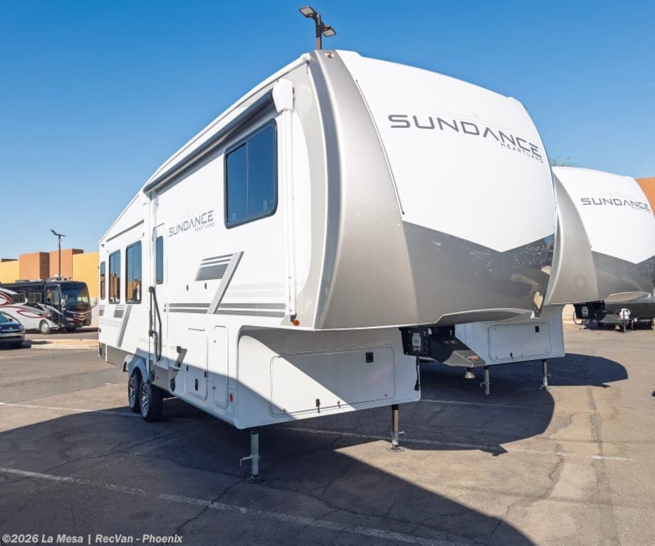New 2026 Heartland Sundance 29RLCS available in Phoenix, Arizona