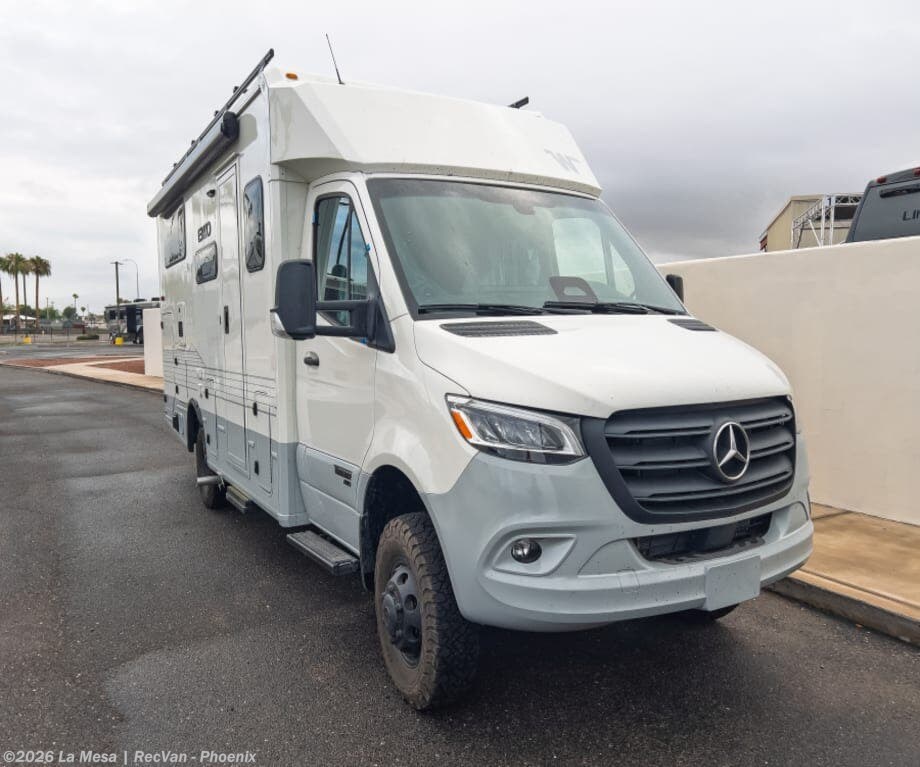 New 2027 Winnebago Ekko WM623B-FBP available in Phoenix, Arizona
