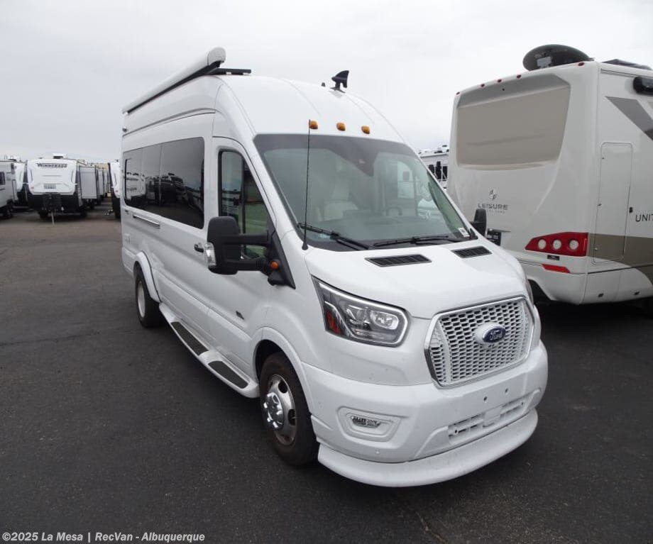 Used 2024 Midwest  PASSAGE MD2-148-AWD available in Albuquerque, New Mexico