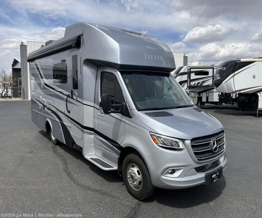 Used 2021 Tiffin  WAYFRER 25RW available in Albuquerque, New Mexico