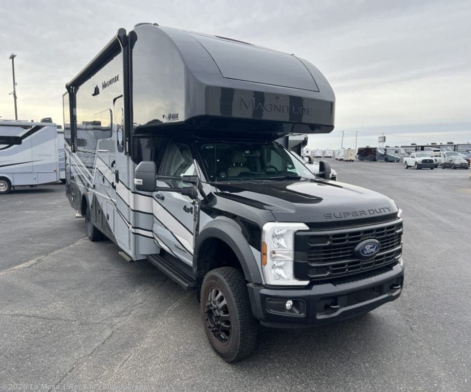 New 2027 Thor Motor Coach Magnitude Grand Z30-M available in Albuquerque, New Mexico
