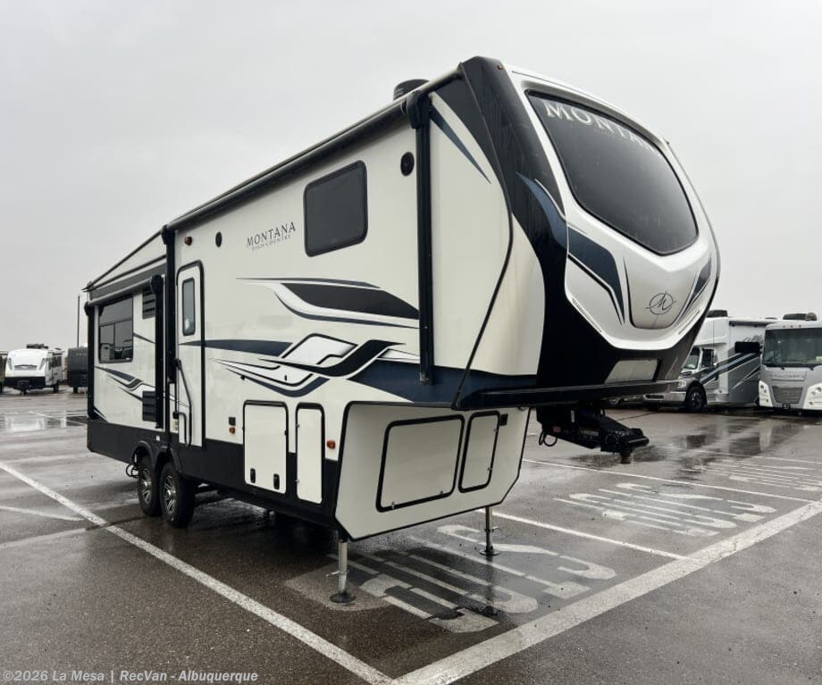 Used 2022 Keystone Montana HC 281C available in Albuquerque, New Mexico