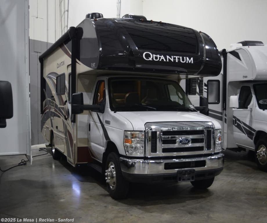 Used 2020 Thor Motor Coach Quantum 25RC available in Sanford, Florida