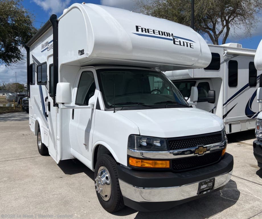 Used 2026 Thor Motor Coach Freedom Elite 19HE available in Sanford, Florida