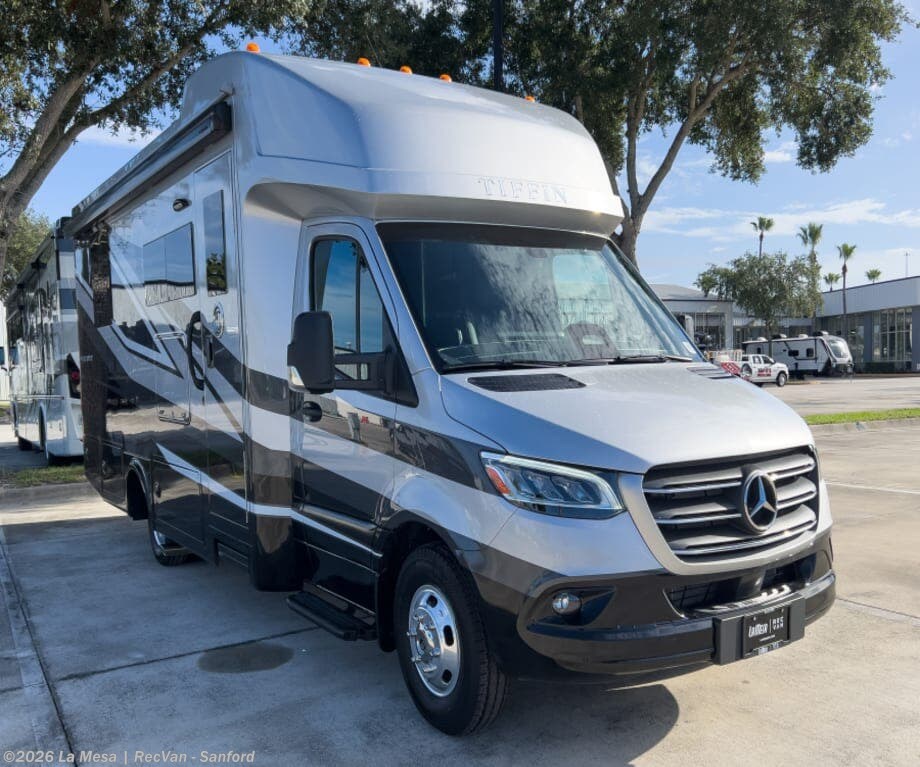 New 2027 Tiffin Wayfarer 25PW available in Sanford, Florida