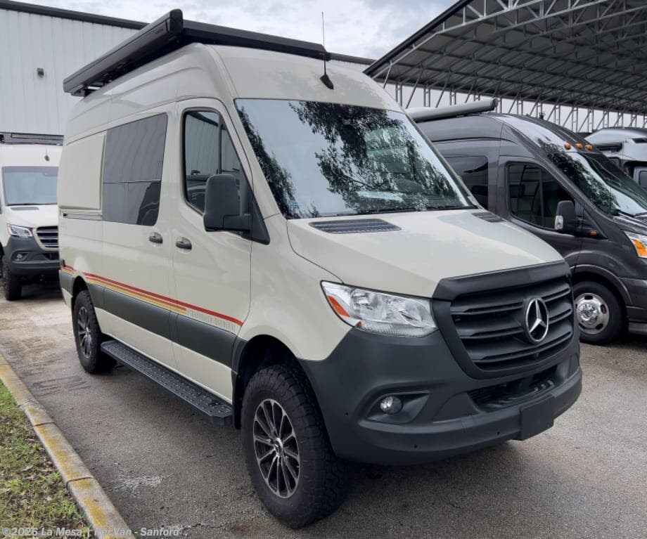 Used 2021  Storyteller Overland  MODE 4X4 by Storyteller Overland from La Mesa | RecVan - Sanford in Sanford, FL
