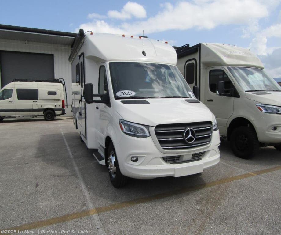 New 2025 Pleasure-Way Plateau XLRB available in Port St. Lucie, Florida