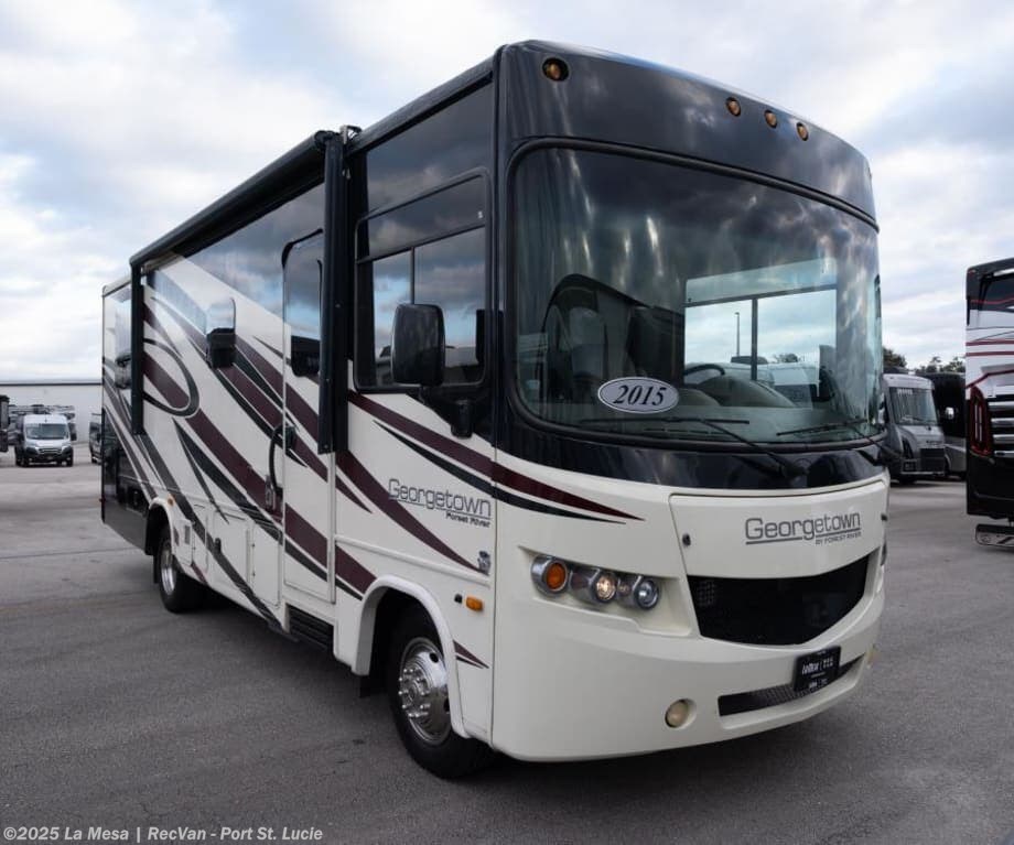 Used 2015 Forest River Georgetown 270S available in Port St. Lucie, Florida