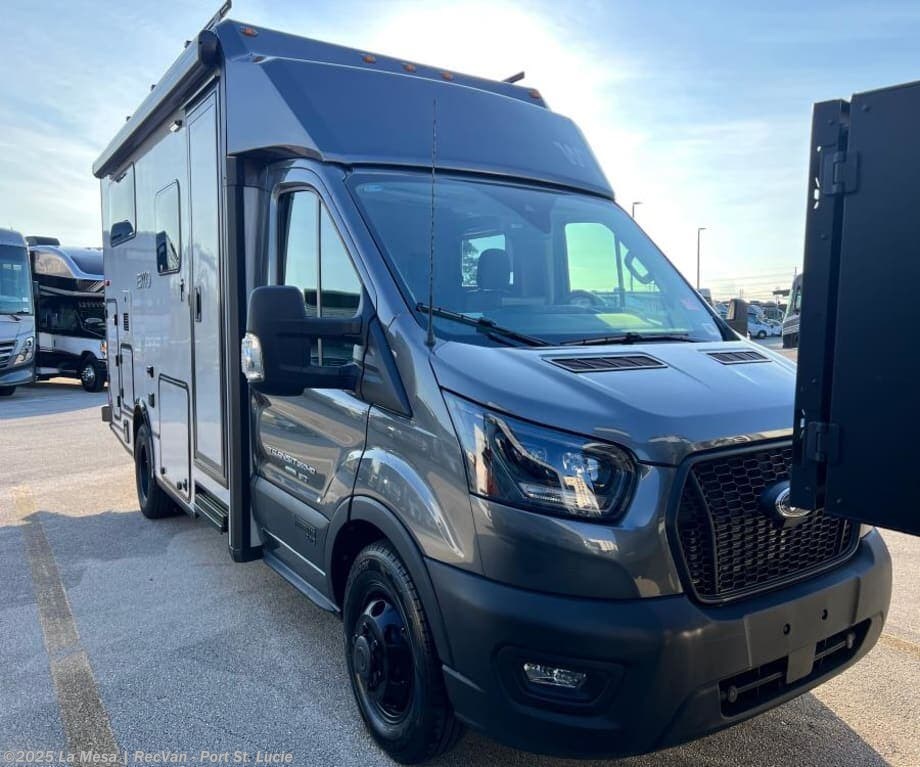 New 2026 Winnebago Ekko WF622A available in Port St. Lucie, Florida