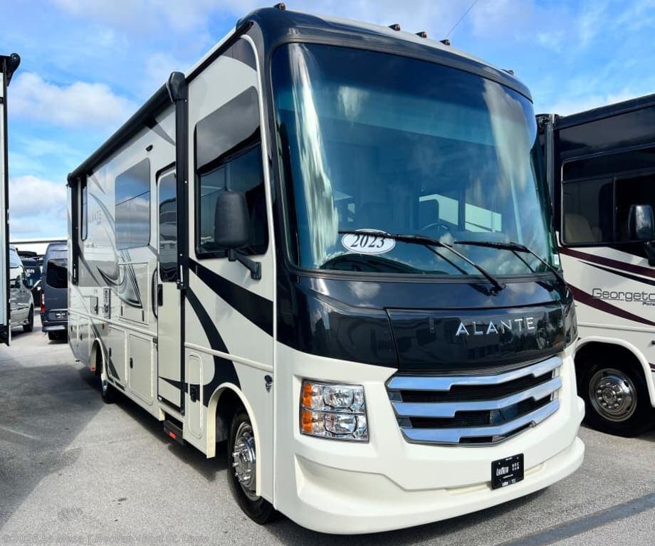 Used 2023 Jayco Alante 27A available in Port St. Lucie, Florida