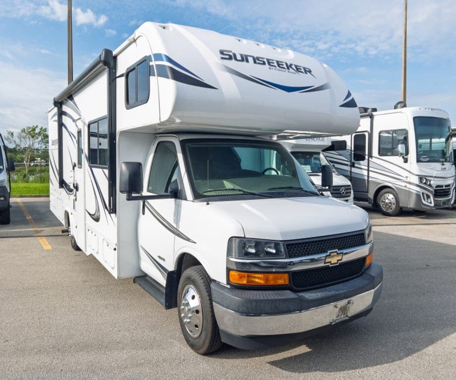 Used 2018 Forest River Sunseeker 2860DS available in Port St. Lucie, Florida