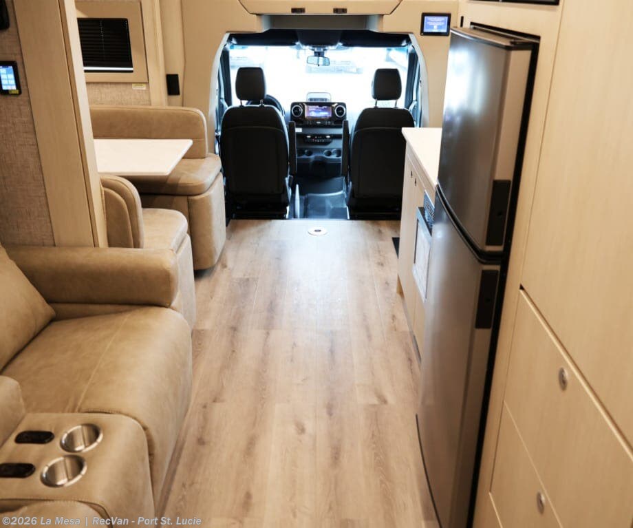 New 2027 Tiffin Wayfarer 25RW available in Port St. Lucie, Florida