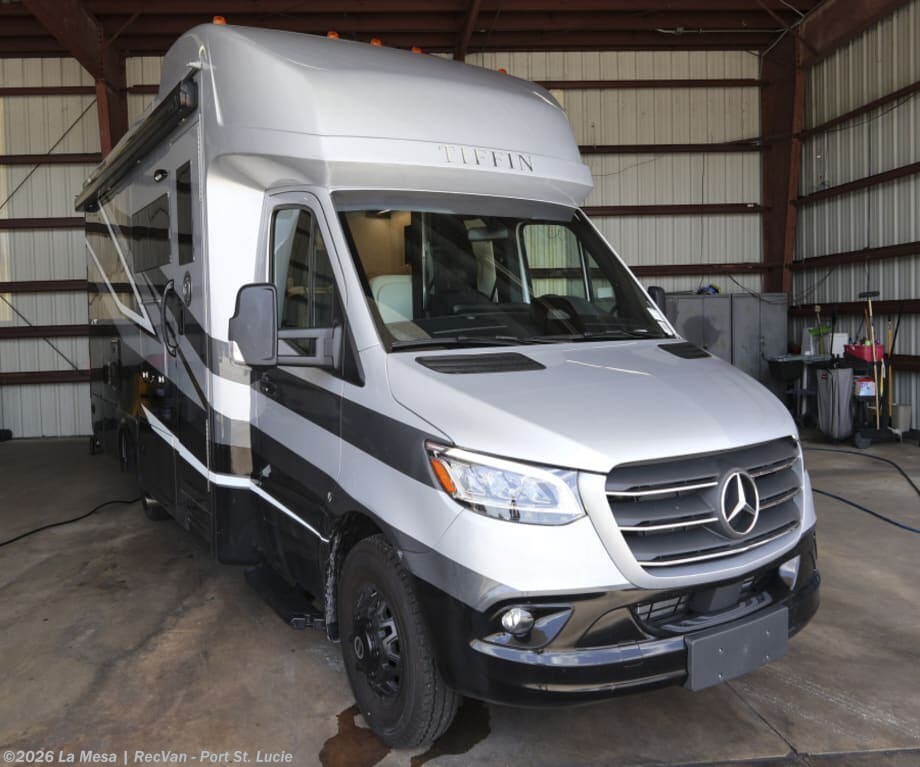 New 2027 Tiffin Wayfarer 25RW available in Port St. Lucie, Florida