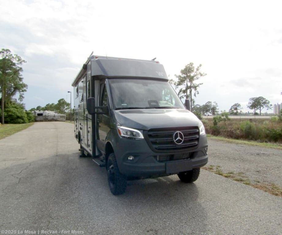 New 2026 Winnebago Ekko WM623B-L available in Fort Myers, Florida