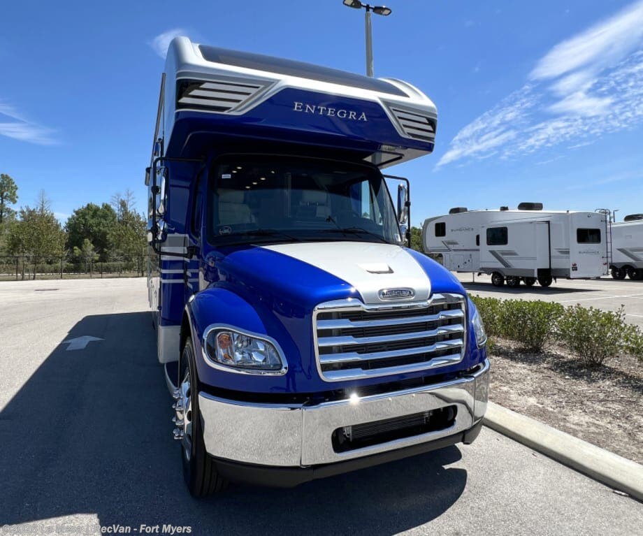 New 2026 Entegra Coach Accolade XL 37K-XL available in Fort Myers, Florida