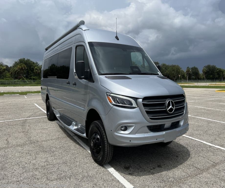New 2027 Entegra Coach Insignia 24B-INS available in Fort Myers, Florida