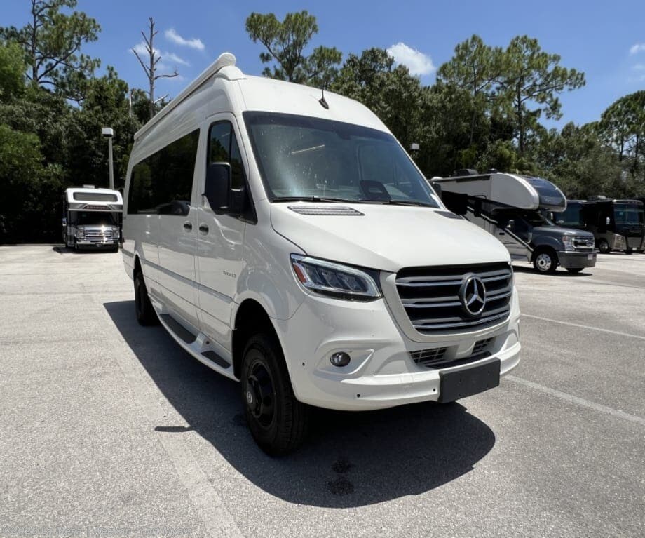 New 2027 Entegra Coach Insignia 24B-INS available in Fort Myers, Florida