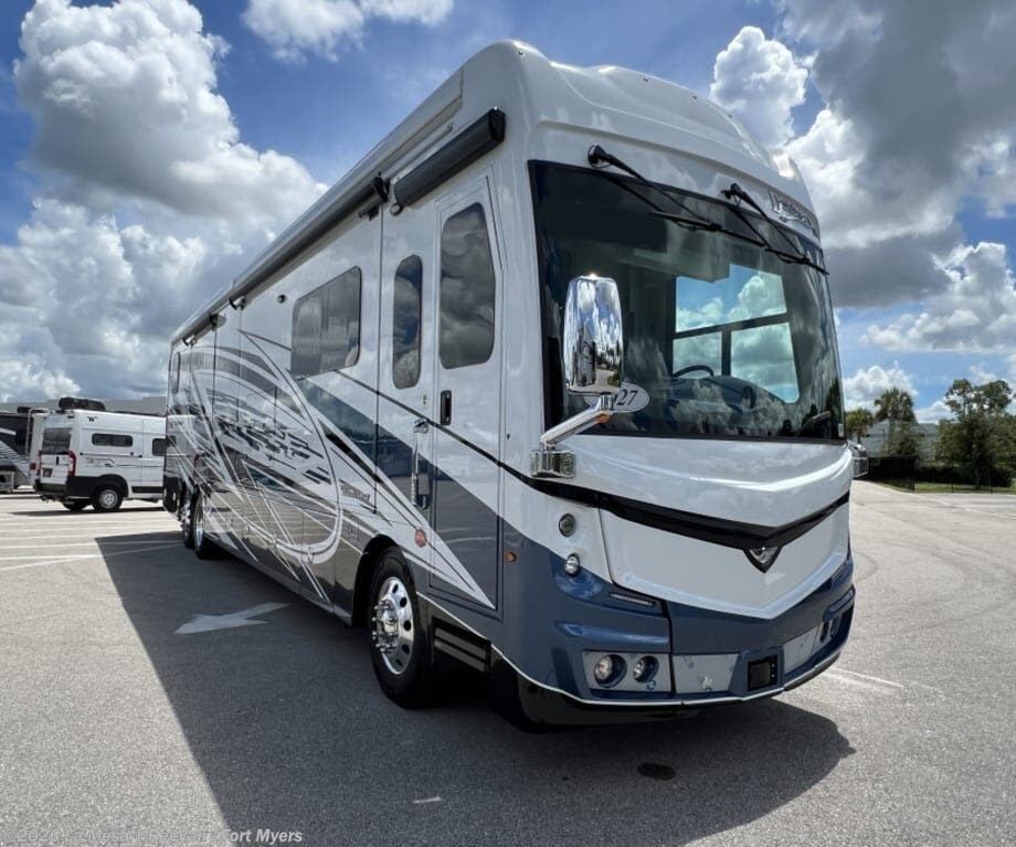 New 2027 Fleetwood Discovery LXE 44S-LXE available in Fort Myers, Florida