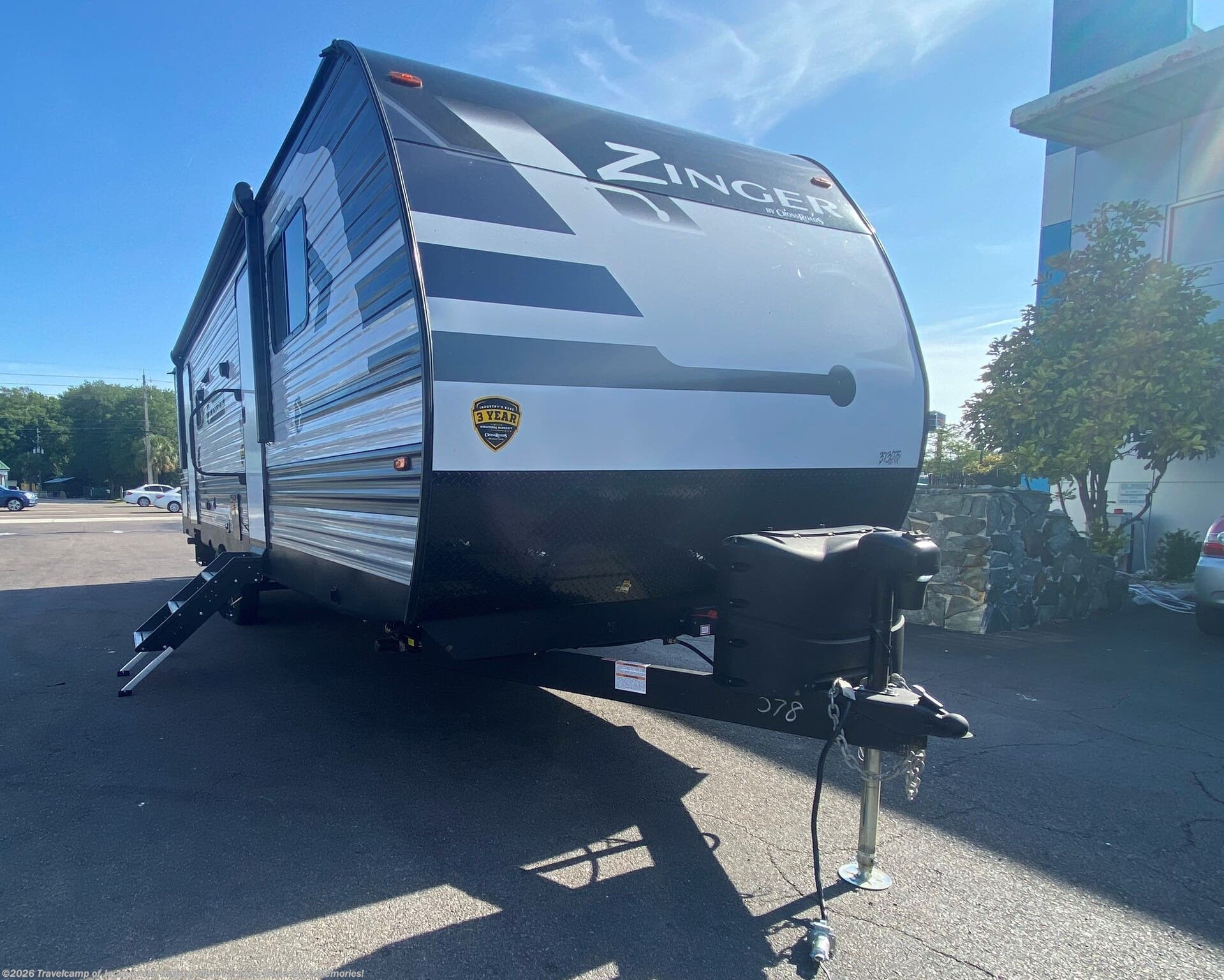 New 2022  CrossRoads Zinger 298FB by CrossRoads from Travelcamp of Jacksonville in Jacksonville, FL