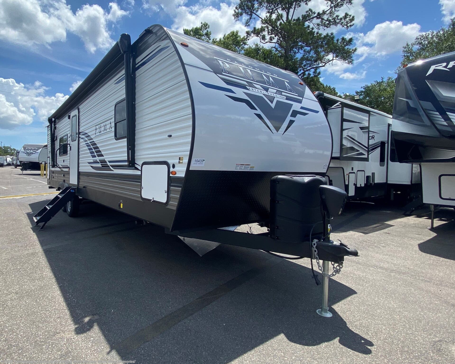 New 2022  Palomino Puma 28RKQS by Palomino from Travelcamp of Jacksonville in Jacksonville, FL
