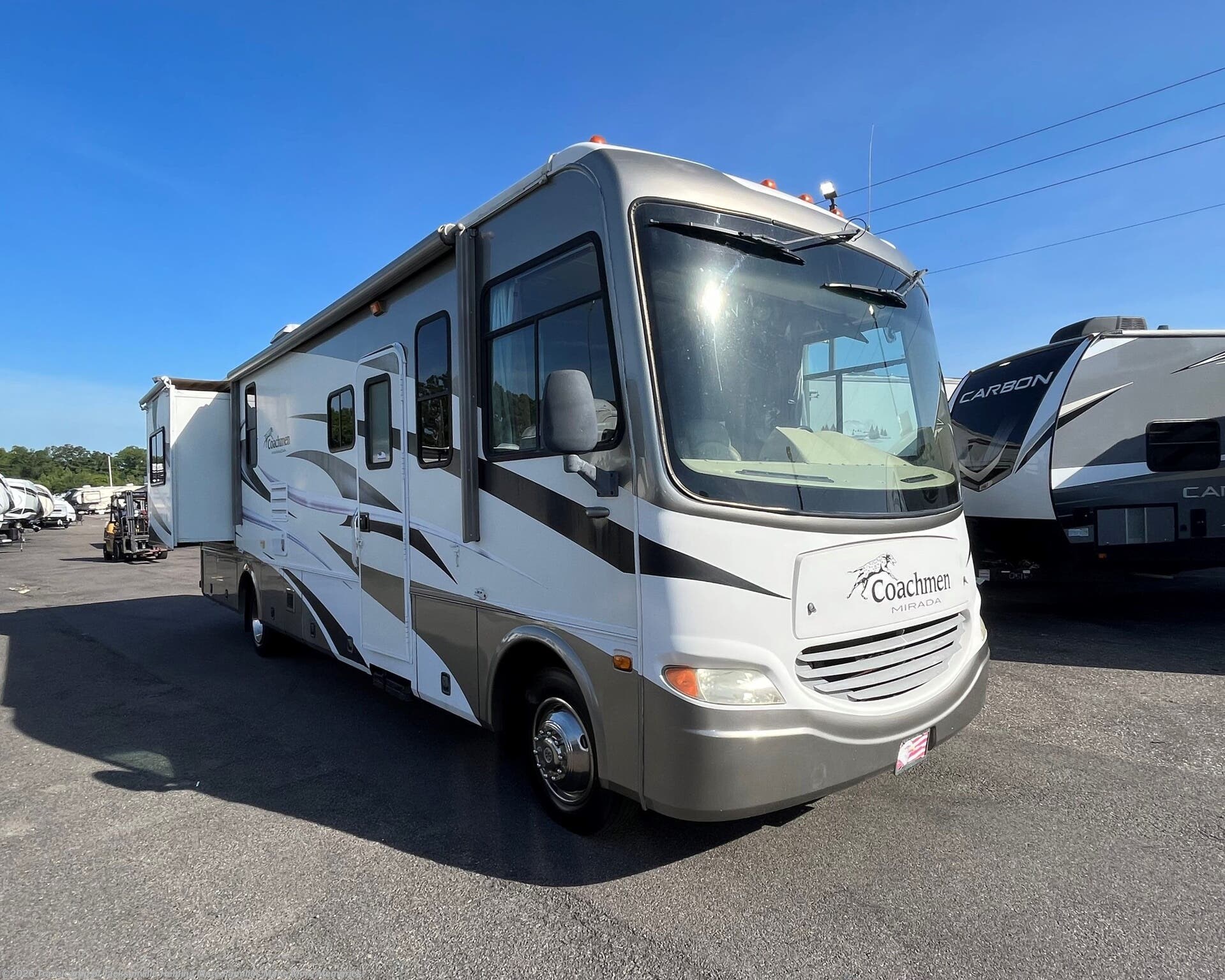 Used 2009  Coachmen Mirada 310DS by Coachmen from Travelcamp of Jacksonville in Jacksonville, FL