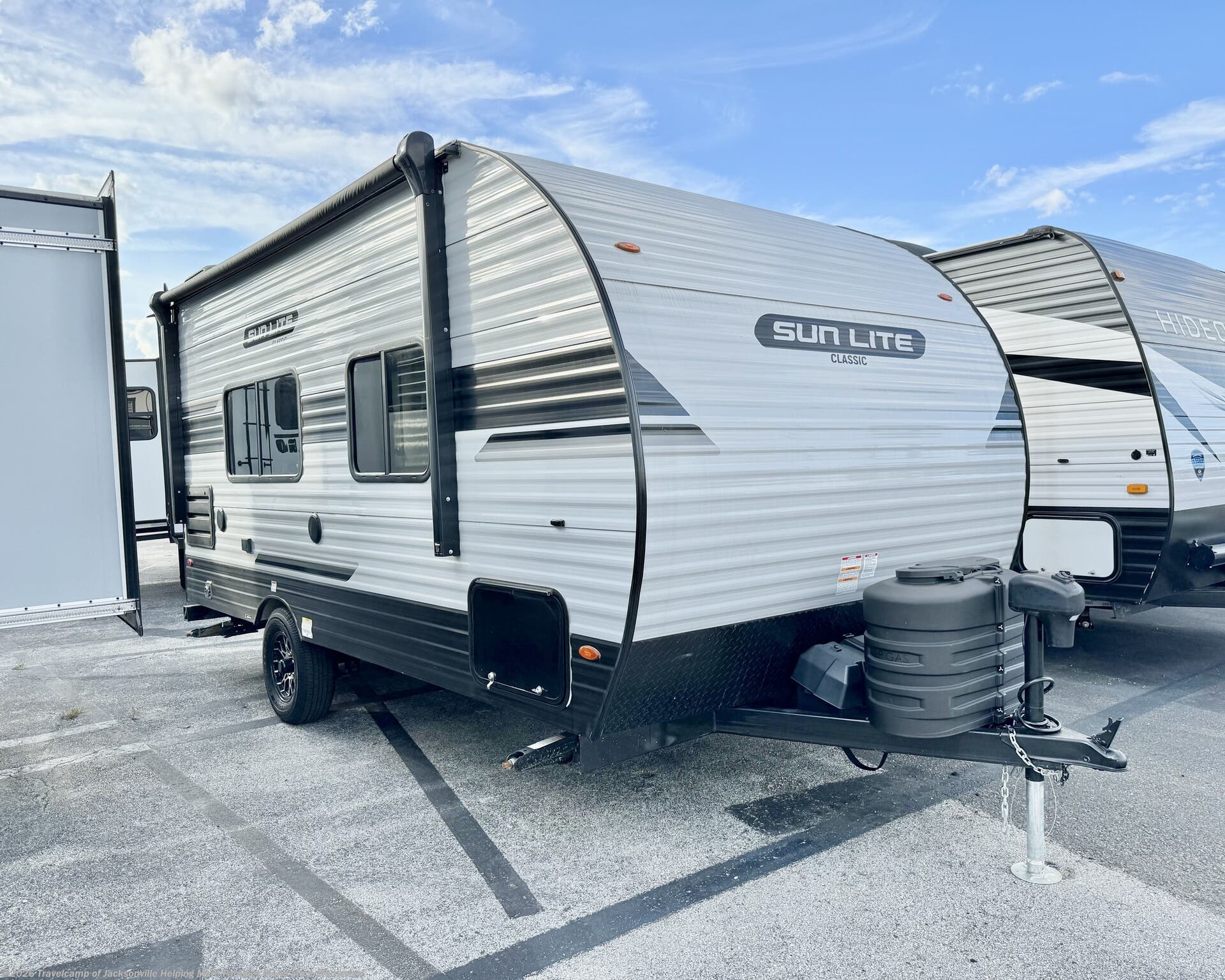 Used 2023  Sunset Park RV  SUN-LITE CLASSIC 18TB by Sunset Park RV from Travelcamp of Jacksonville in Jacksonville, FL
