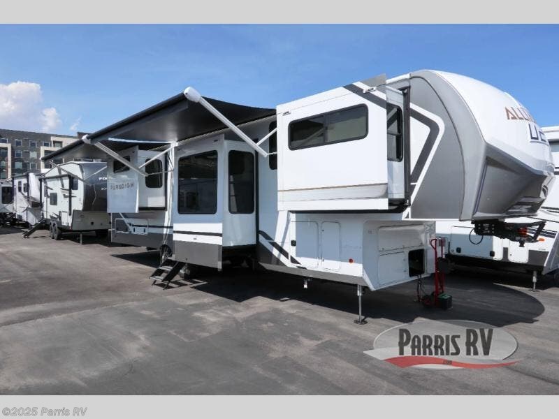 New 2026 Alliance RV Paradigm 385FL available in Murray, Utah