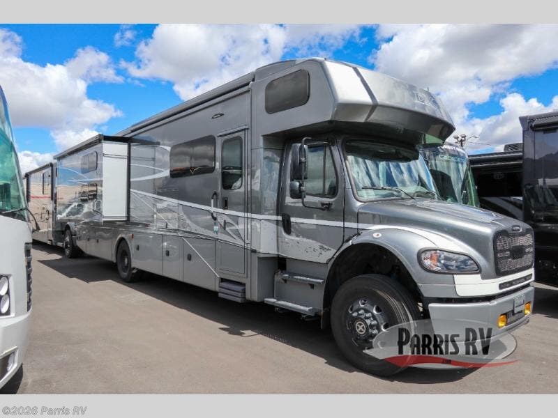 Used 2023 Dynamax Corp DX3 37BD available in Murray, Utah