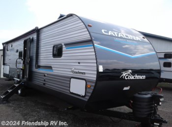 New 2023 Coachmen Catalina Legacy Edition 293TQBSCKLE available in Friendship, Wisconsin