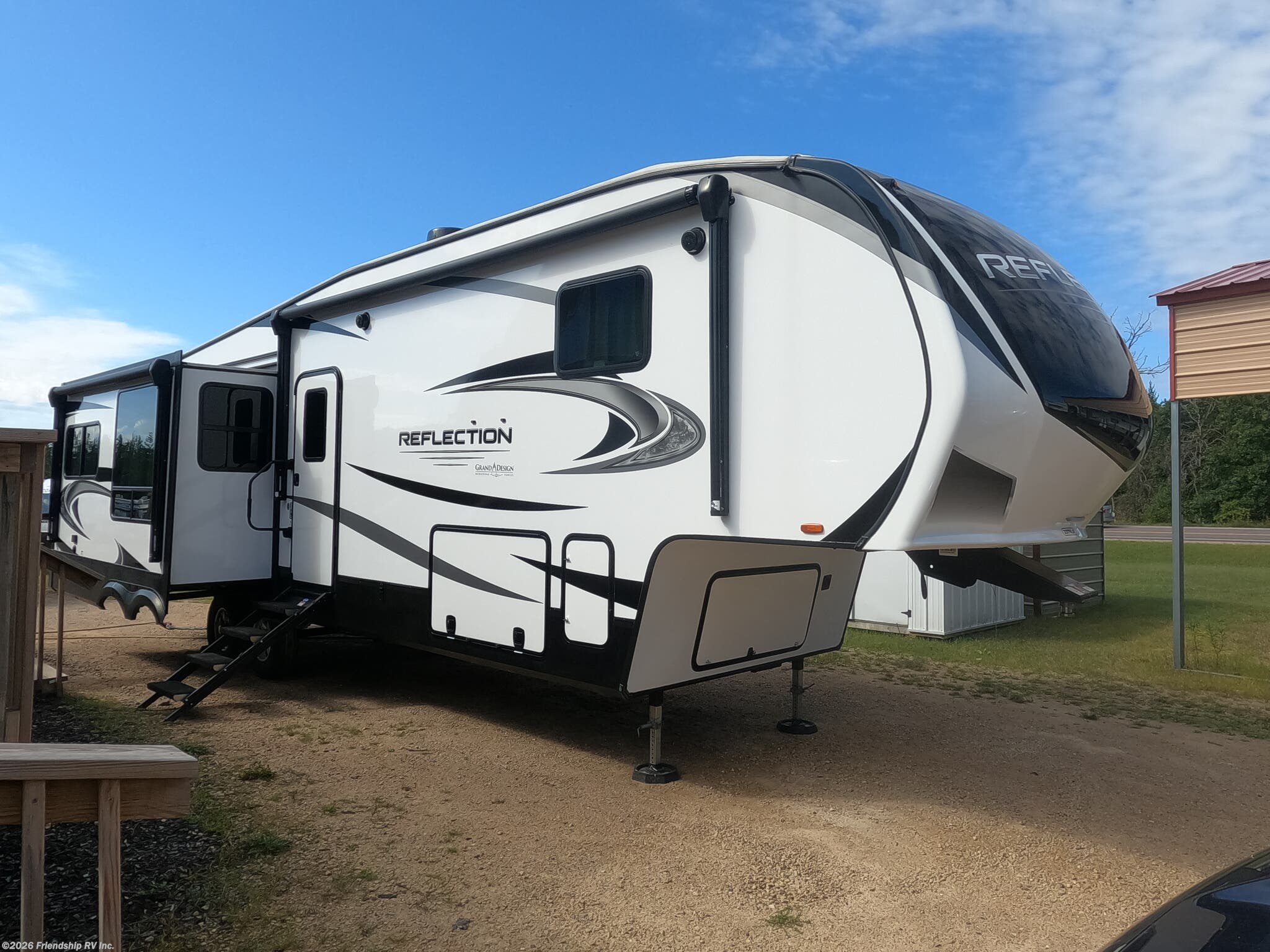 Used 2022  Grand Design Reflection 337RLS by Grand Design from Friendship RV Inc. in Friendship, WI