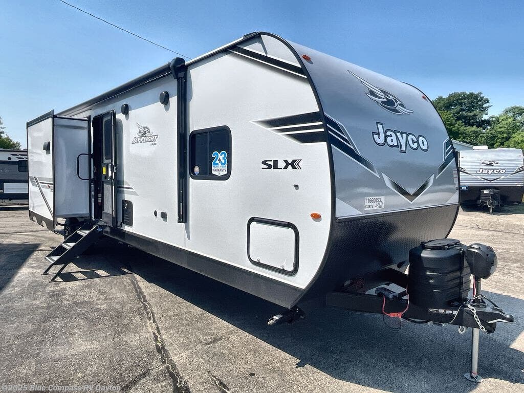 New 2026 Jayco Jay Flight SLX 333BTS available in New Carlisle, Ohio