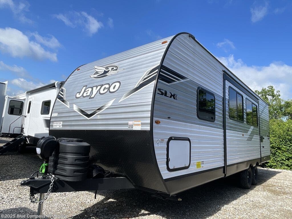New 2025 Jayco Jay Flight SLX 261BHS available in New Carlisle, Ohio