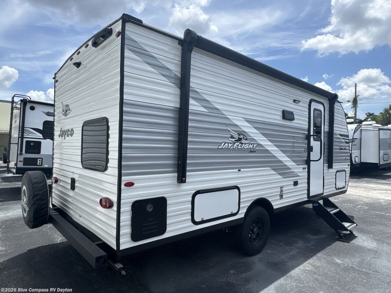 New 2026 Jayco Jay Flight SLX 197MB available in New Carlisle, Ohio