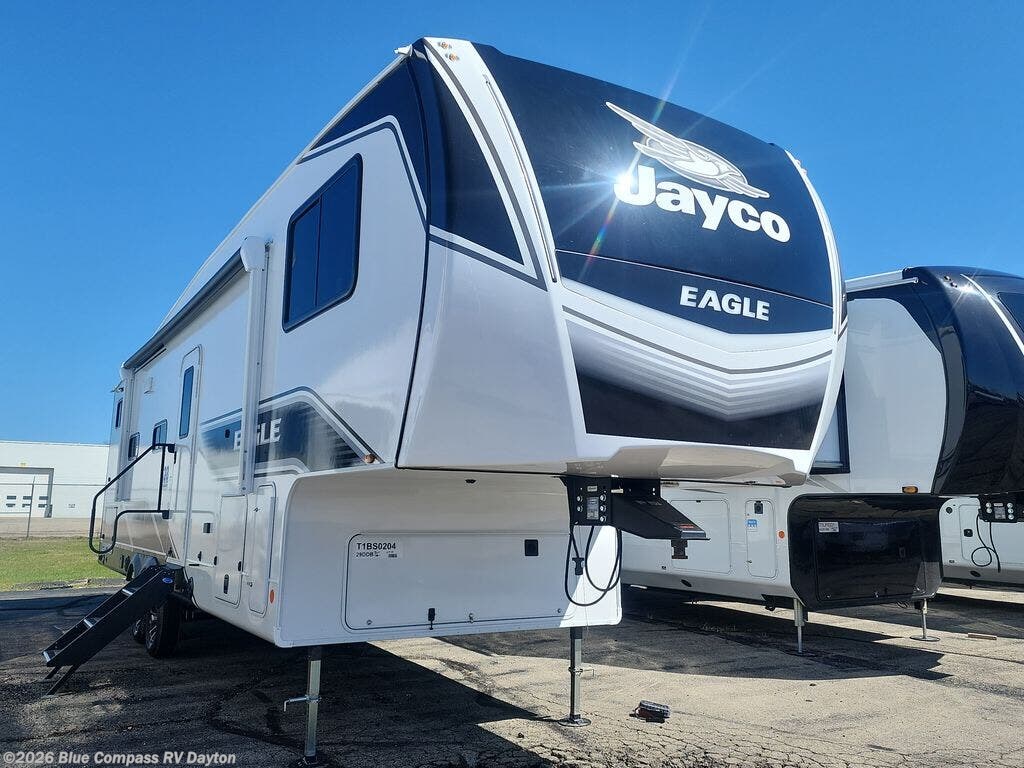 New 2026 Jayco Eagle HT 29DDB available in New Carlisle, Ohio