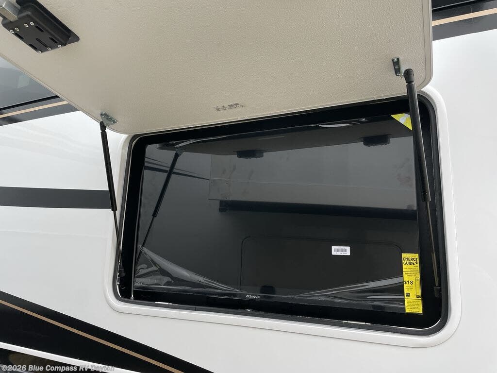 New 2026 Jayco Pinnacle 38FBRK available in New Carlisle, Ohio